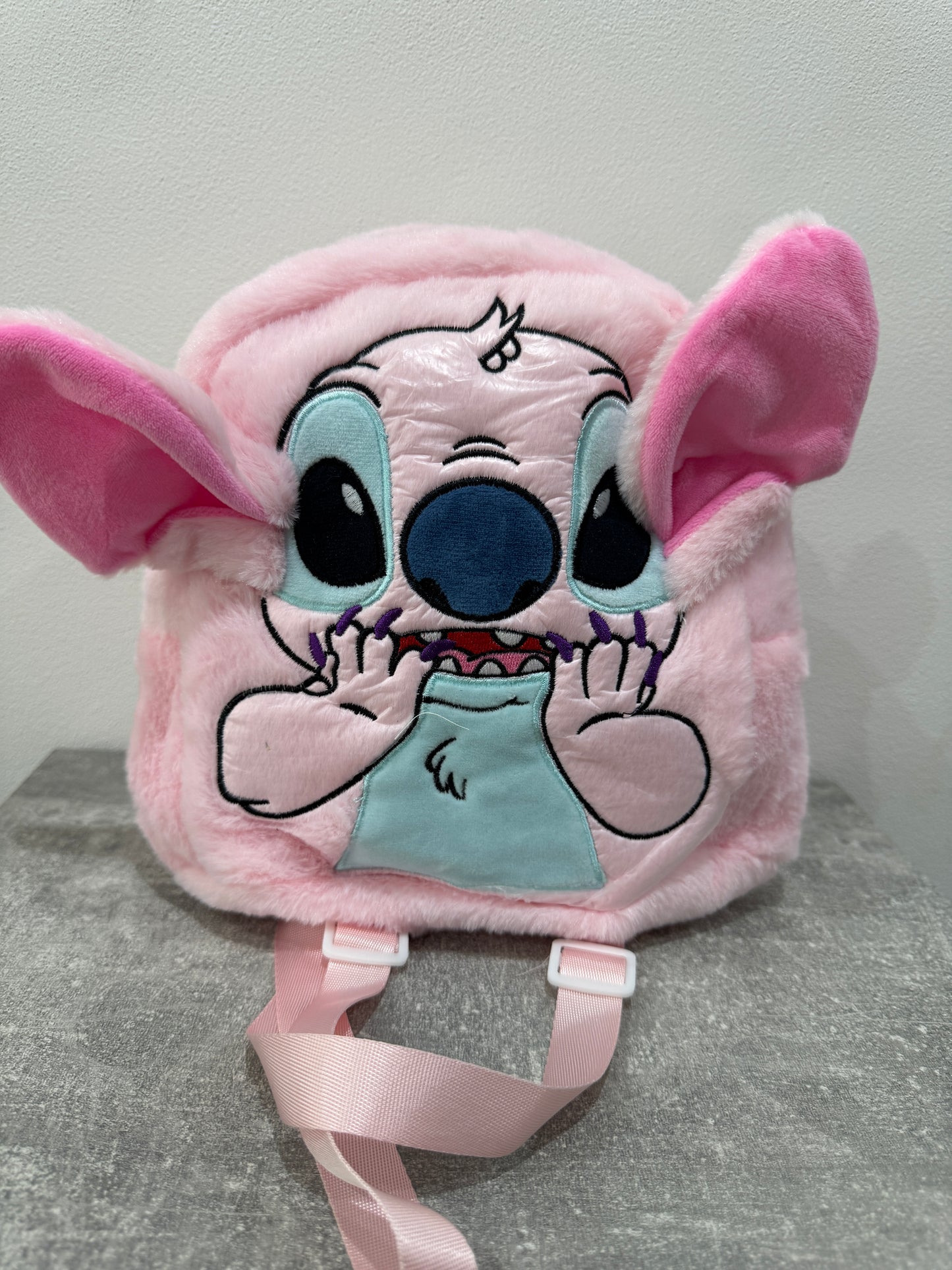 Plyšový Ruksak Stitch
